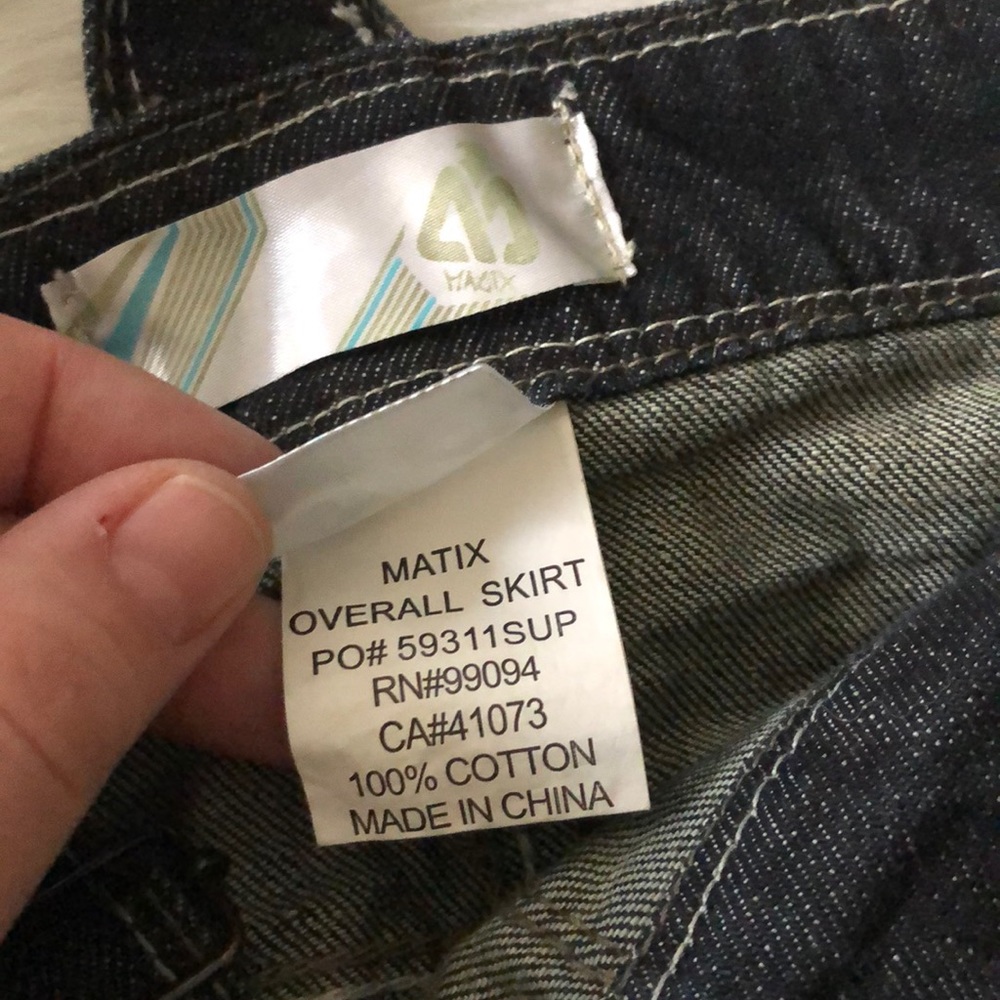 Denim Overall Skirt - Picture 6 of 7